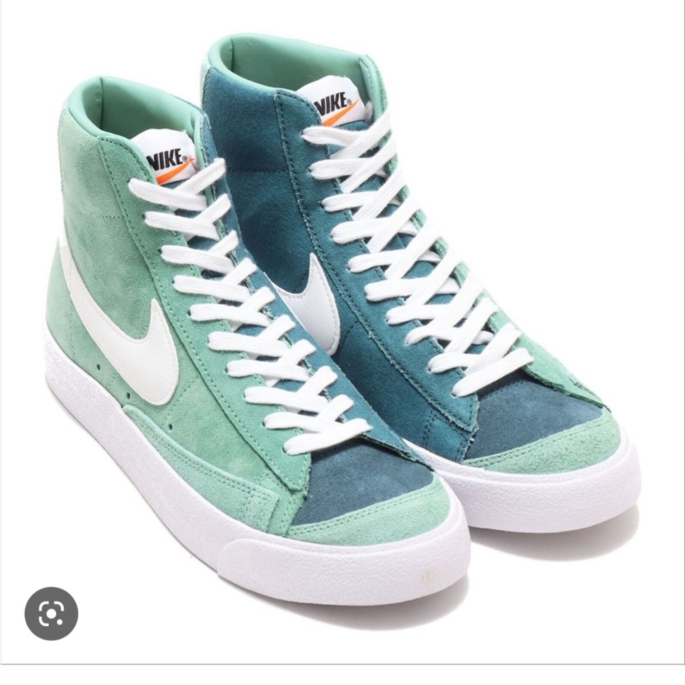 Nike Blazer Mid ‘77 Vintage ‘Healing Jade’ ‘Ash Green’ Sneakers.